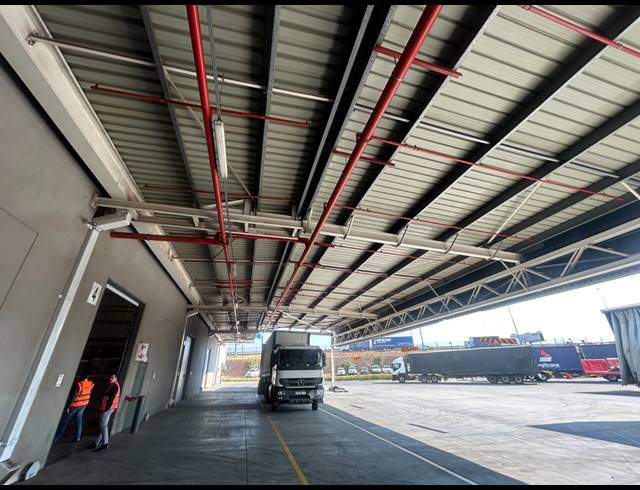 22,000M² WAREHOUSE TO LET IN GLEN MARAIS